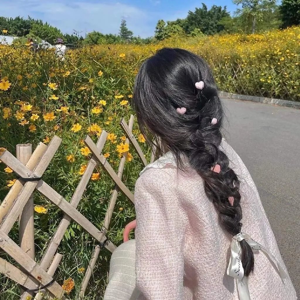 异翡冲天